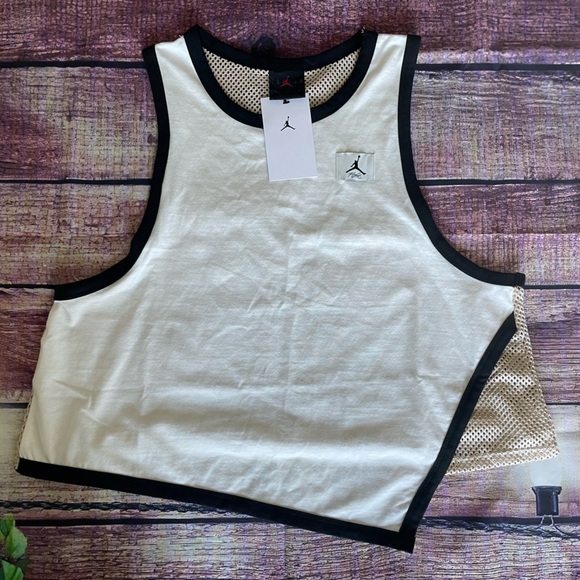 🚨🚨JORDAN TOP $40🚨🚨 - Picture 12 of 12